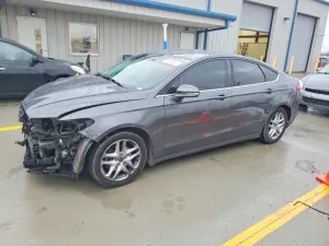 Ford Fusion SE 2.5L 4 2016