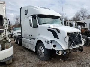 Volvo VN 12.8L 6 2015