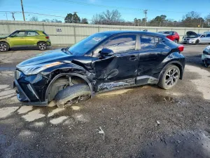 Toyota C-HR XLE 2.0L 4 2022