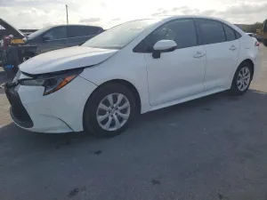 Toyota Corolla LE 1.8L 4 2021