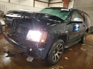 Chevrolet Suburban K1500 LT 5.3L 8 2012