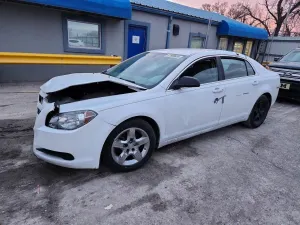 Chevrolet Malibu LS 2.4L 4 2010