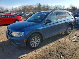 Volkswagen Tiguan S 2.0L 4 2019