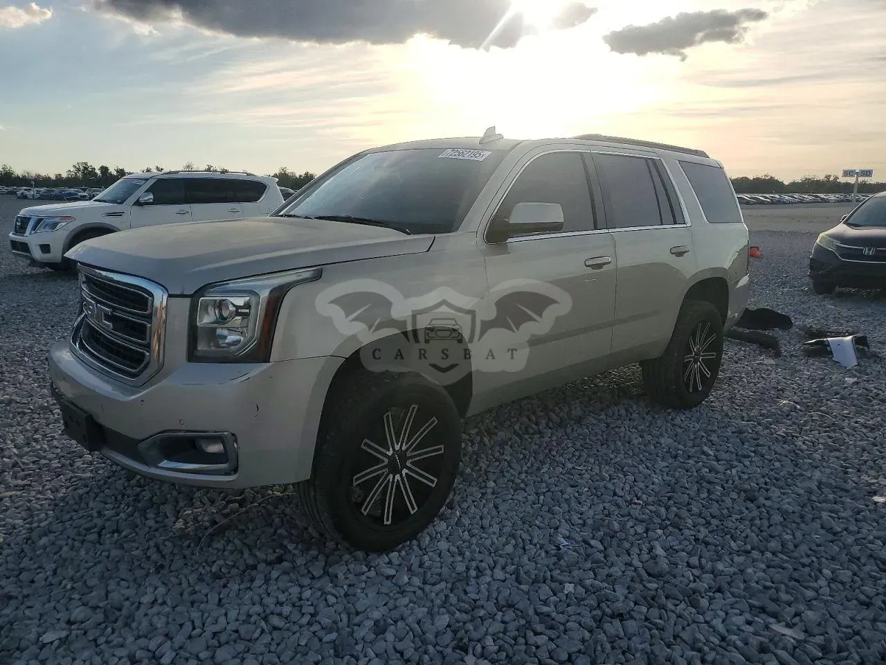 GMC Yukon SLT 5.3L 8 2017