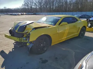 Chevrolet Camaro LS 3.6L 6 2015