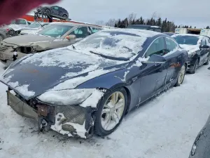 Tesla Model S 85D 2015