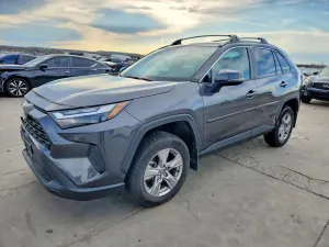 Toyota Rav4 XLE 2.5L 4 2022