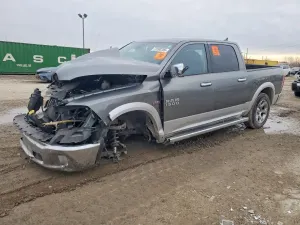 RAM 1500 LARAMIE 5.7L 8 2013