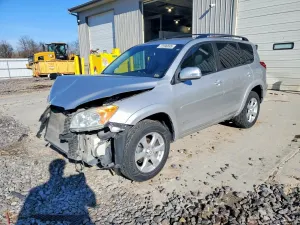Toyota Rav4 LIMITED 2.5L 4 2011