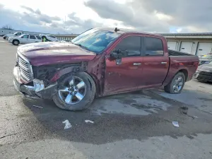 RAM 1500 SLT 5.7L 8 2017