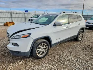 Jeep Cherokee LATITUDE 2.4L 4 2015