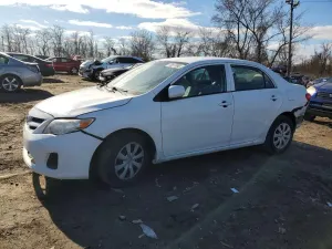 Toyota Corolla BASE 1.8L 4 2012