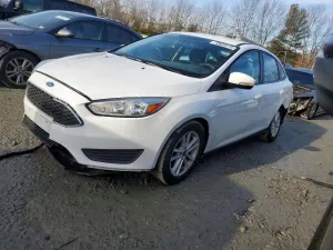 Ford Focus SE 2.0L 4 2017