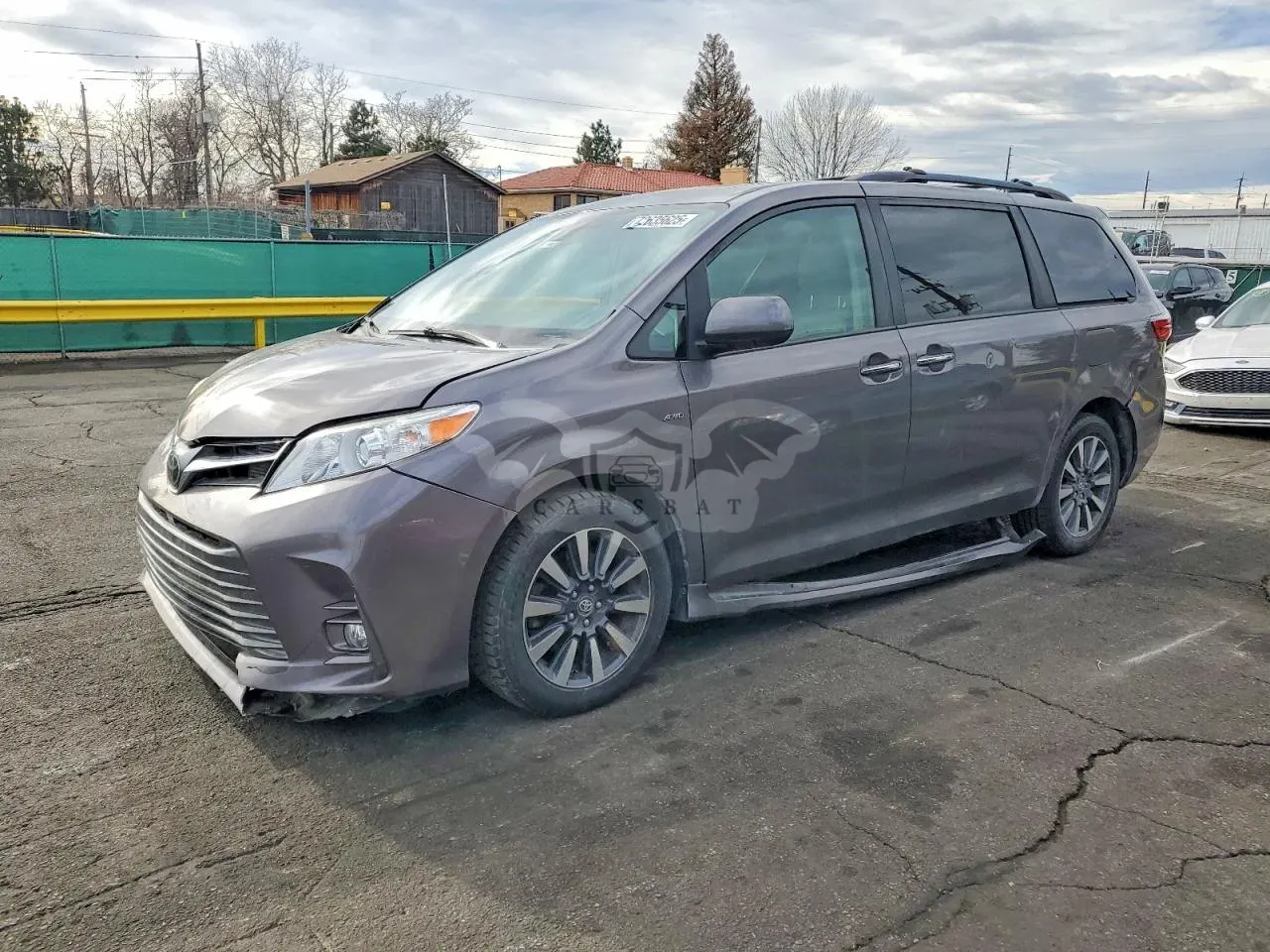 Toyota Sienna XLE 3.5L 6 2018