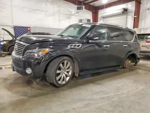 Infiniti QX56 5.6L 8 2013