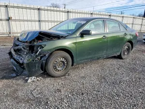 Toyota Camry BASE 2.5L 4 2010