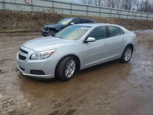 Chevrolet Malibu 1LT 2.5L 4 2013