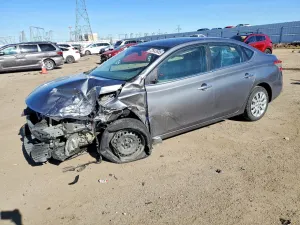 Nissan Sentra S 1.8L 4 2015
