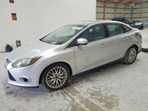 Ford Focus TITANIUM 2.0L 4 2014