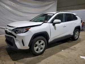 Toyota Rav4 XLE 2.5L 4 2021