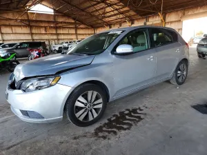 Kia Cerato / Forte / K3 EX 2.0L 4 2013