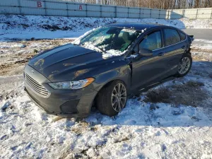 Ford Fusion SE 1.5L 4 2020