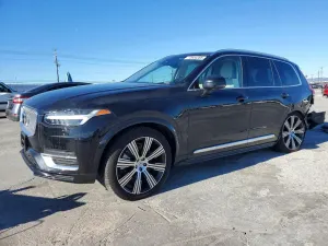 Volvo XC90 PLUS 2.0L 4 2024