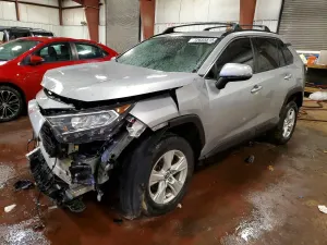 Toyota Rav4 XLE 2.5L 4 2021