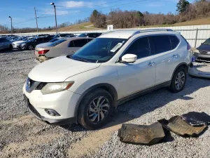 Nissan Rogue S 2.5L 4 2015