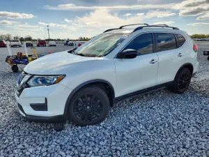 Nissan Rogue S 2.5L 4 2017
