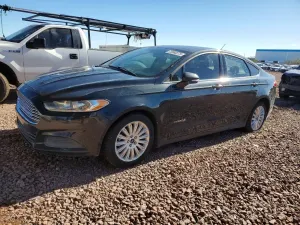 Ford Fusion SE HYBRID 2.0L 4 2013