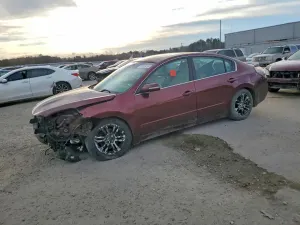 Nissan Altima BASE 2.5L 4 2011