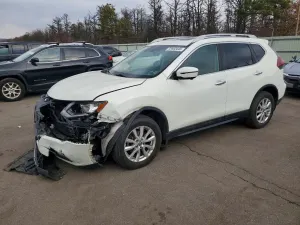 Nissan Rogue S 2.5L 4 2018