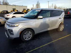 Kia Soul LX 2.0L 4 2020