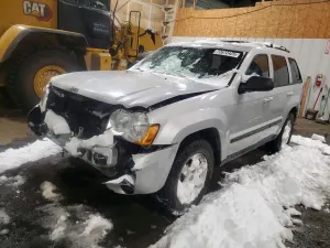 Jeep Grand Cherokee LAREDO 3.7L 6 2009