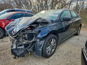 Toyota Camry LE 2.5L 4 2016