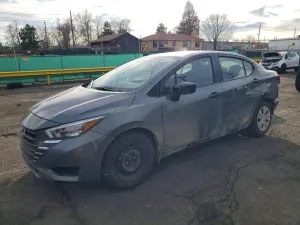 Nissan Versa S 1.6L 4 2025