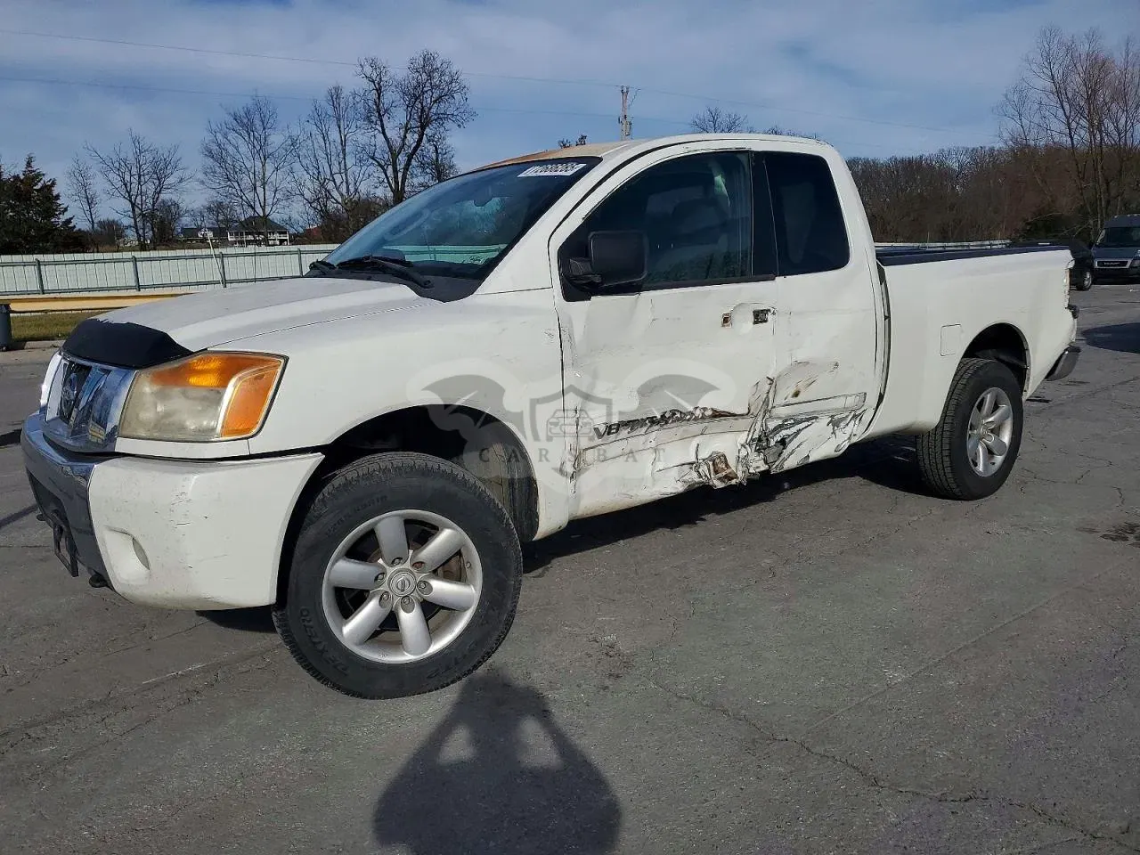 Nissan Titan XE 5.6L 8 2010