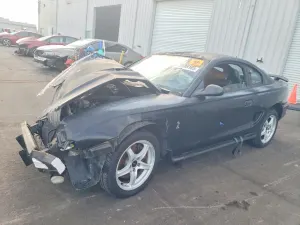 Ford Mustang COBRA 4.6L 8 1998