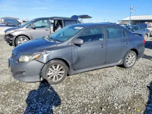 Toyota Corolla BASE 1.8L 4 2010