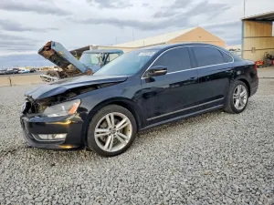 Volkswagen Passat SEL 1.8L 4 2014