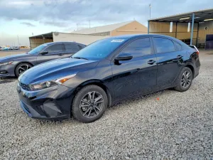 Kia Cerato / Forte / K3 LX 2 L 4 2023