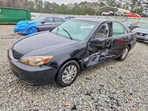 Toyota Camry LE 2.4L 4 2003