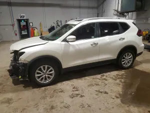 Nissan Rogue S 2.5L 4 2020