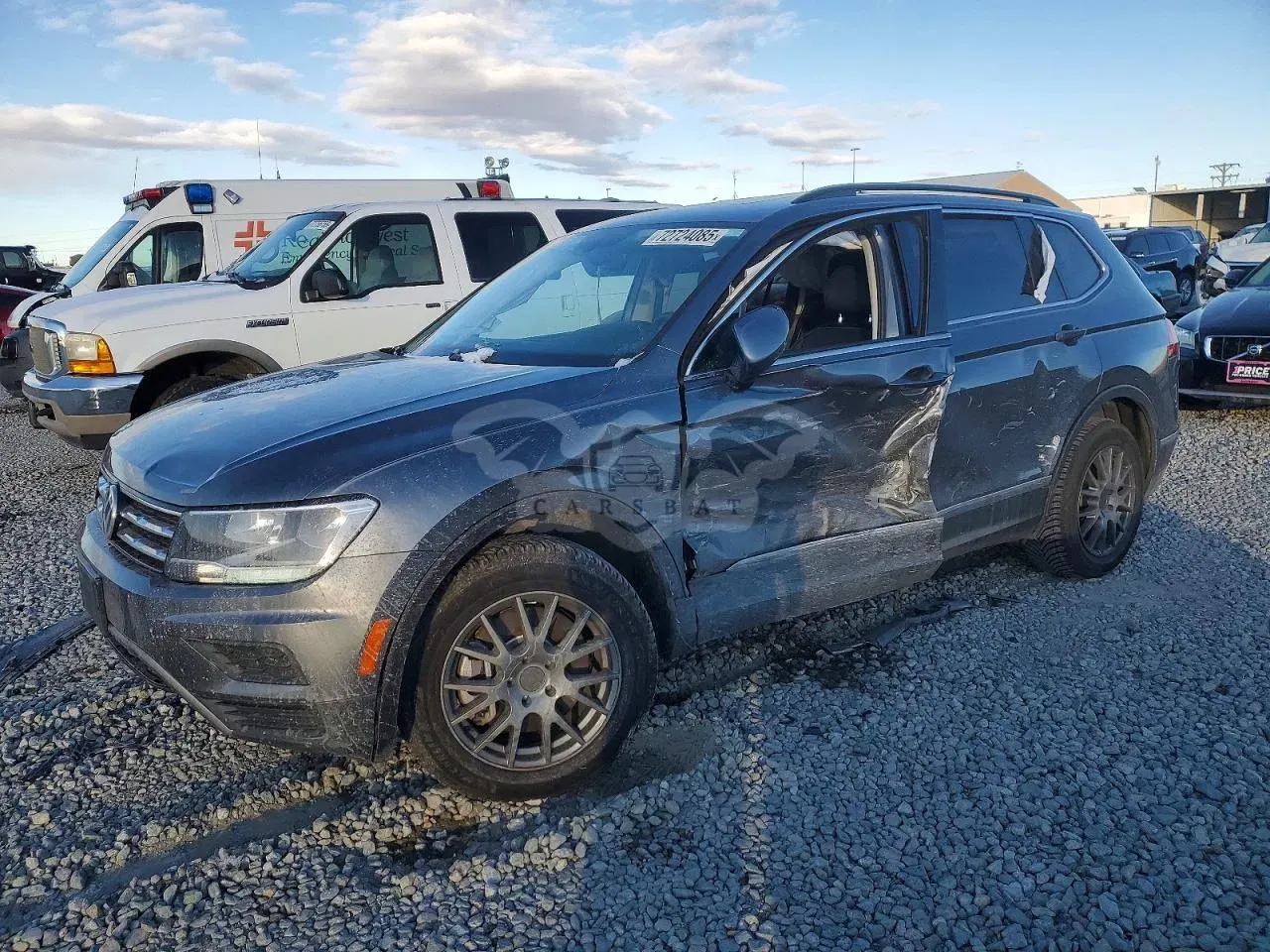 Volkswagen Tiguan SE 2.0L 4 2021