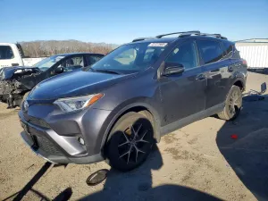 Toyota Rav4 SE 2.5L 4 2016