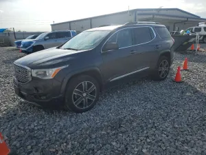 GMC Acadia DENALI 3.6L 6 2017