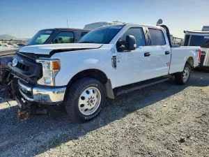Ford F-350 SUPER DUTY 6.2L 8 2022