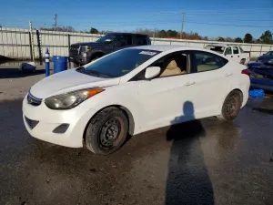 Hyundai Elantra GLS 1.8L 4 2012