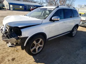 Volvo XC90 R DESIGN 3.2L 6 2011